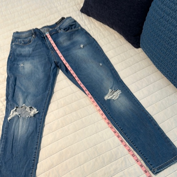 Blank NYC Blue Distressed Women's Jeans size 31 - Picture 3 of 8